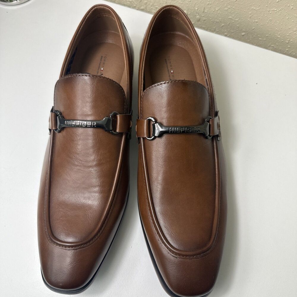 Tommy Hilfiger Men's Sz 11 M Dark Natural Brown PU Leather Senner Loafers NWOB